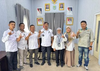 Bupati Kerinci Monadi Menerima Audiensi Dengan Pihak KPHP