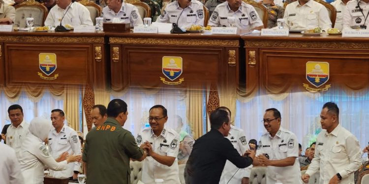 Wabup Murison Murison Tegaskan Komitmen Kerinci Cegah Karhutla dalam Rakor Bersama Menteri Lingkungan Hidup